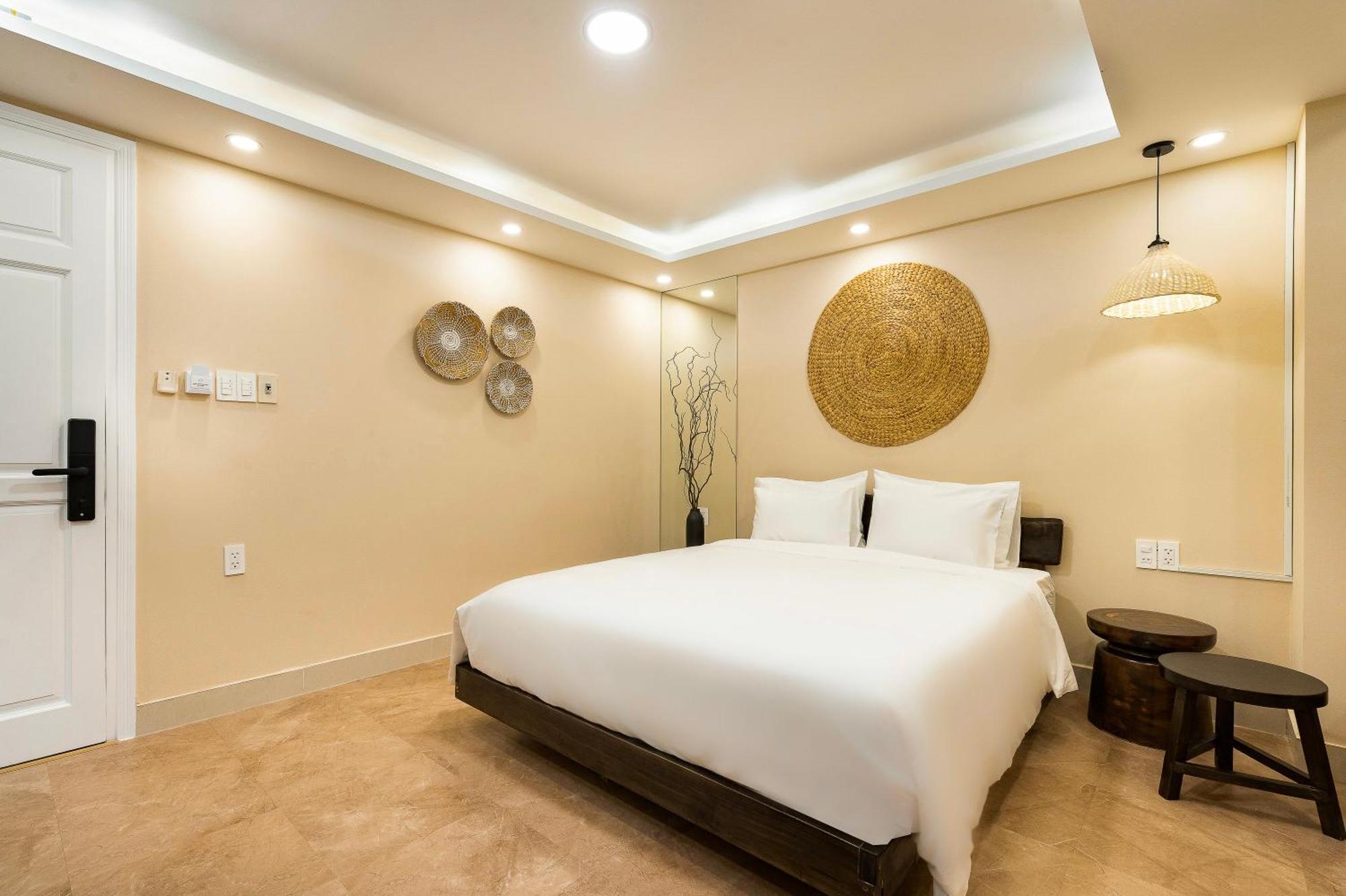 Hemtouch House Khách sạn *