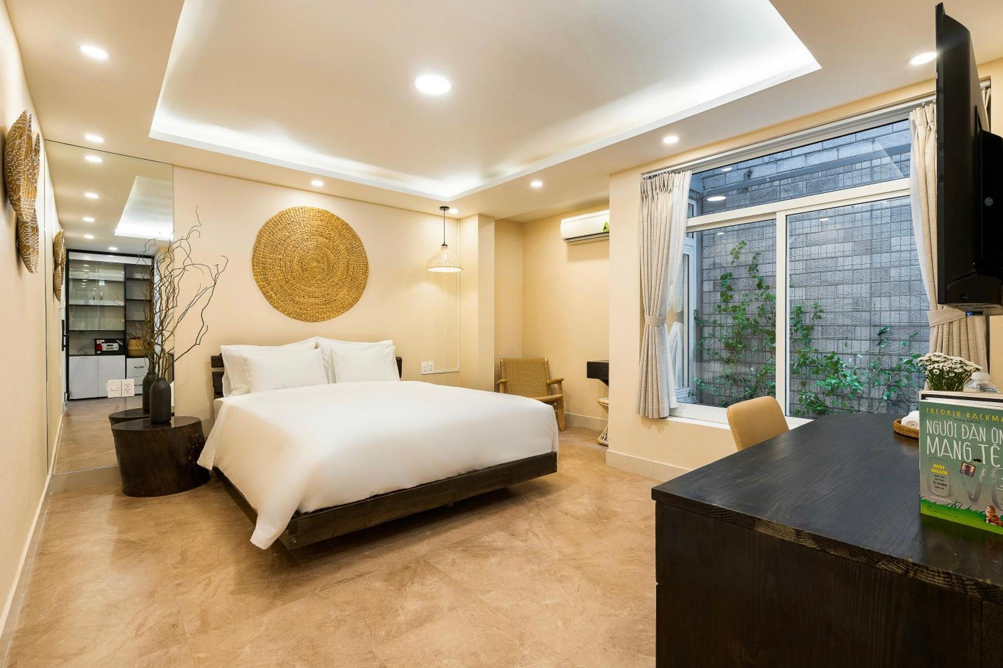 Hemtouch House Khách sạn