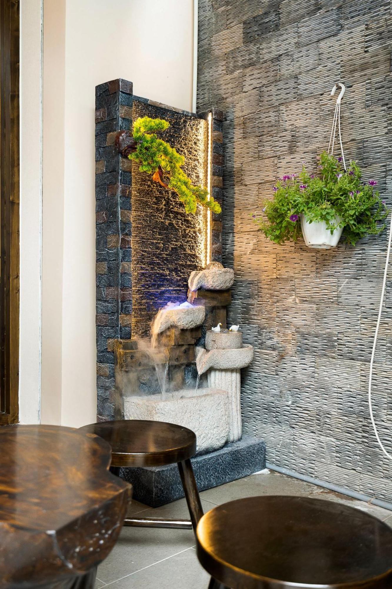 Hemtouch House Khách sạn