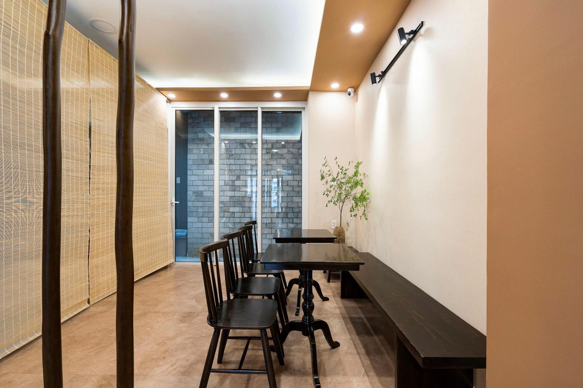 Hemtouch House Khách sạn TP. Hồ Chí Minh
