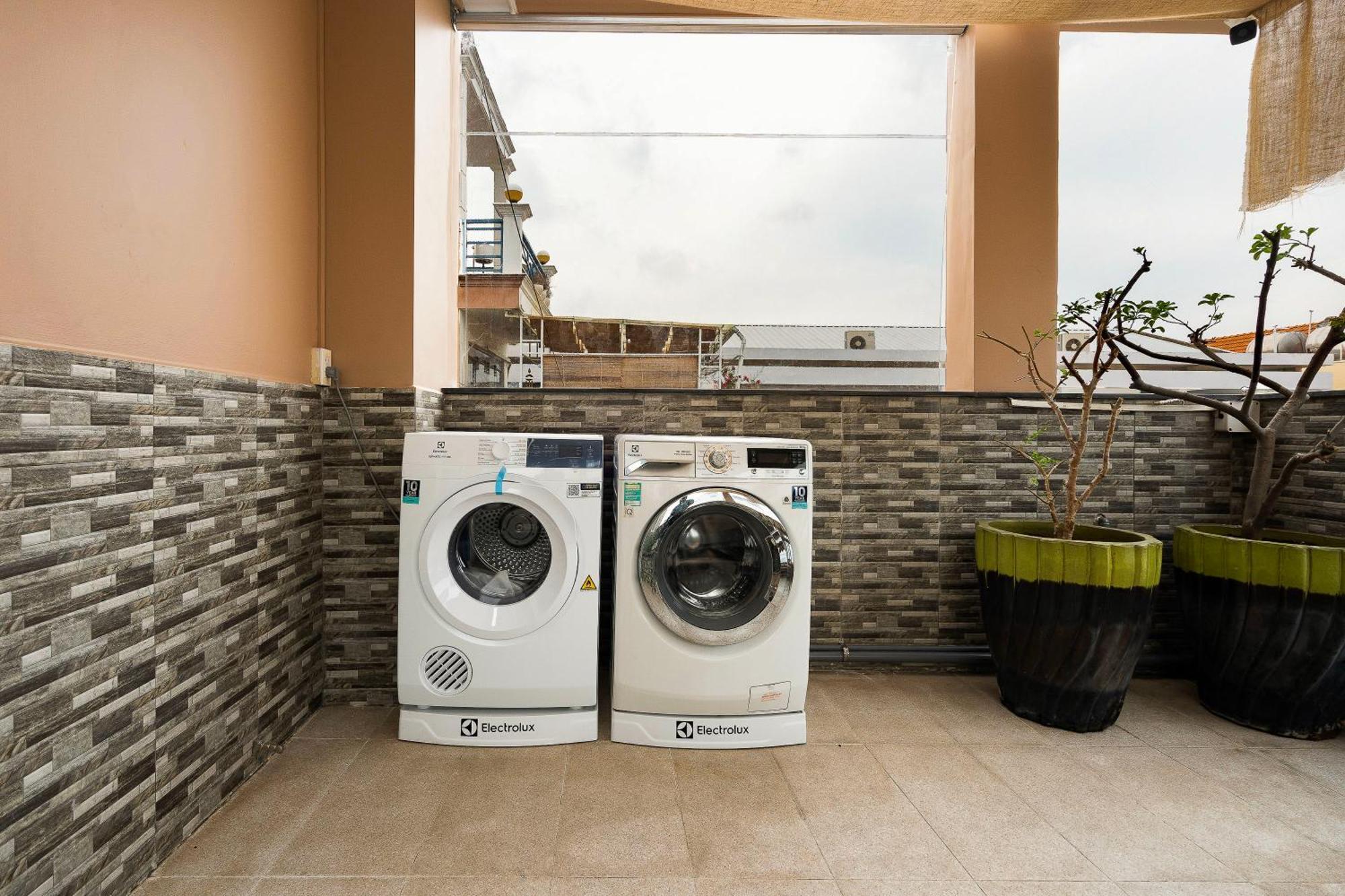 Hemtouch House Khách sạn