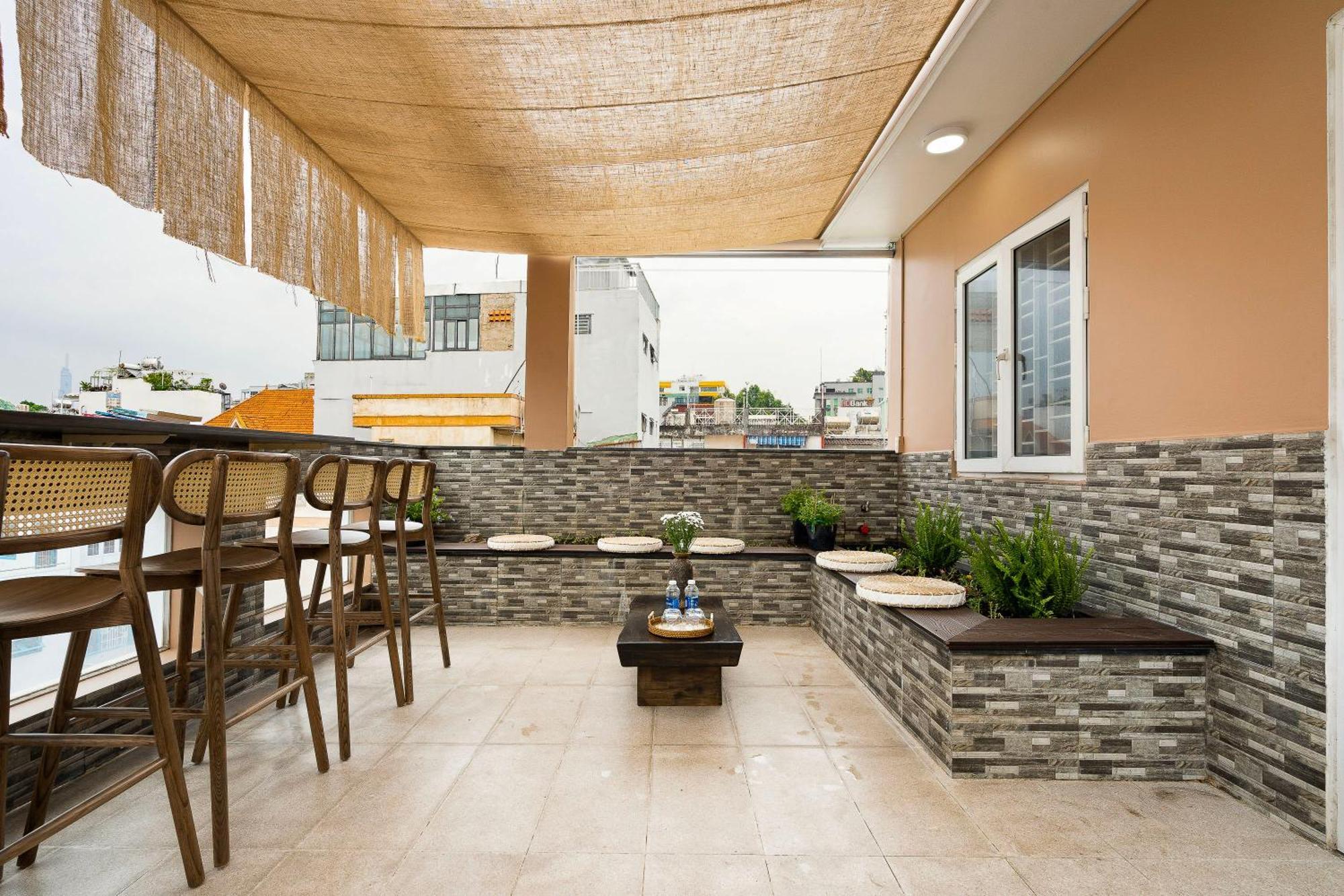 Hemtouch House Khách sạn *