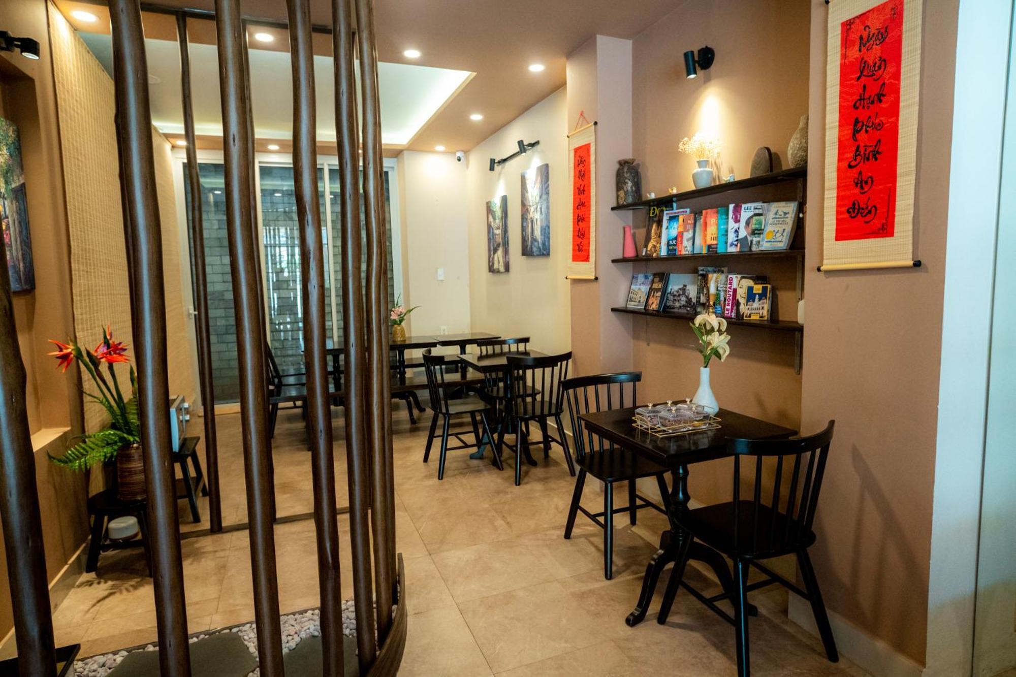 Hemtouch House Khách sạn TP. Hồ Chí Minh